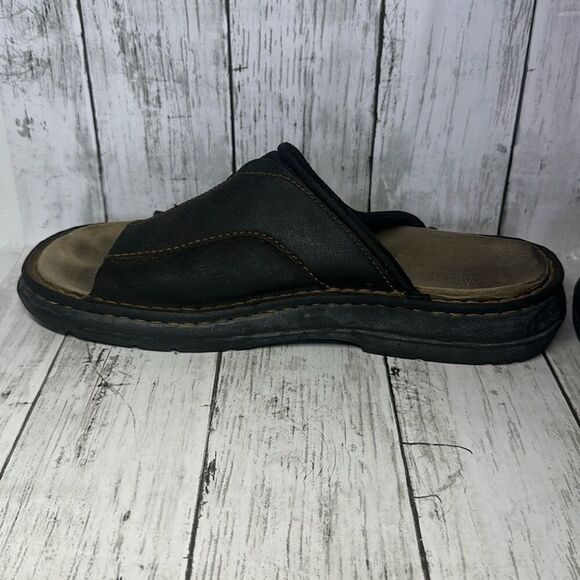 Skechers VTG 90s Sandals Slides Mens Brown Leather Casual Comfort Vacation 11 - Picture 3 of 9
